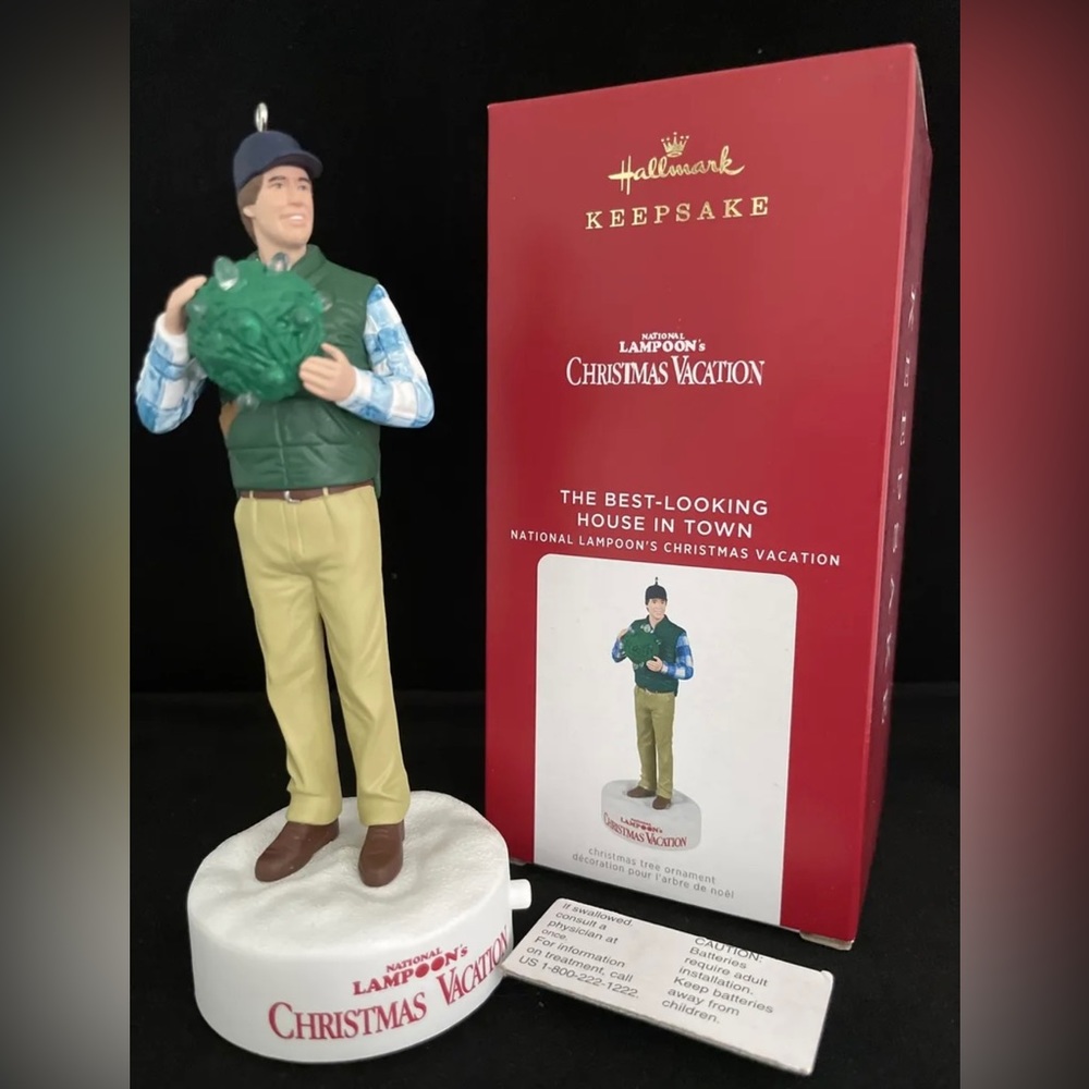 NIB Christmas Vacation Hallmark Ornament BEST LOOKING HOUSE IN TOWN Chevy Chase